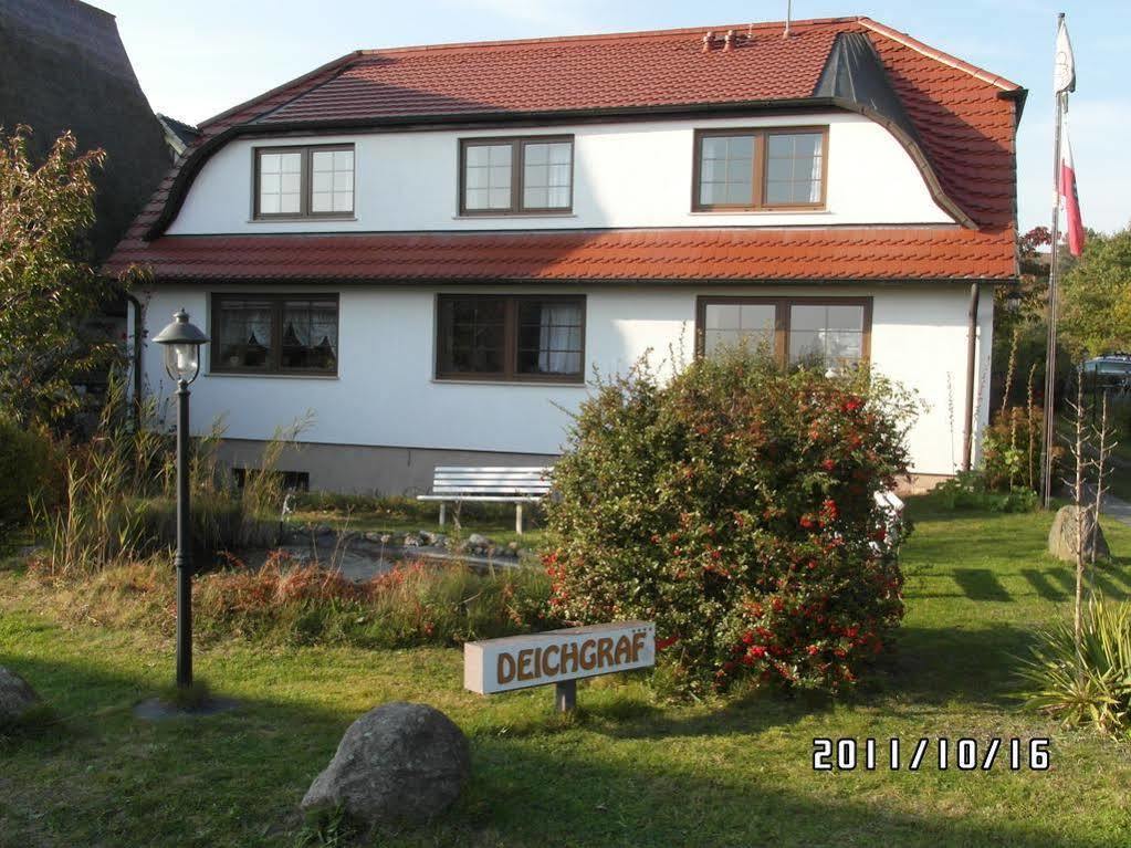 Pension Deichgraf Middelhagen Exterior photo